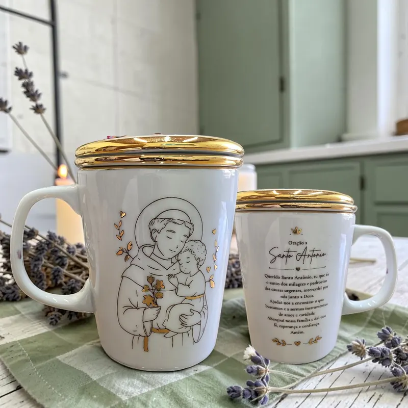 Caneca Santo Antônio pintada à mão com oração no verso